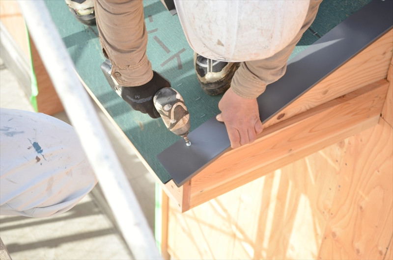奈良で瓦の数に自信がある屋根工事の専門会社・田中瓦工業有限会社にお任せください